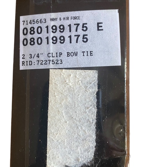 Wembley The Great American Tie Men’s Red 2 1/4" Band Bow & Black Clip Bow 2 3/4” - Picture 5 of 11